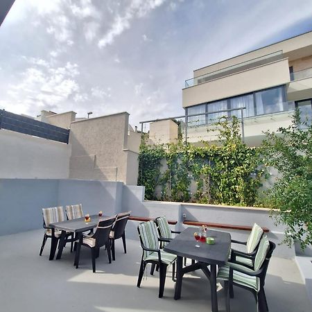 Apartments Vini Seget Donji Luaran gambar