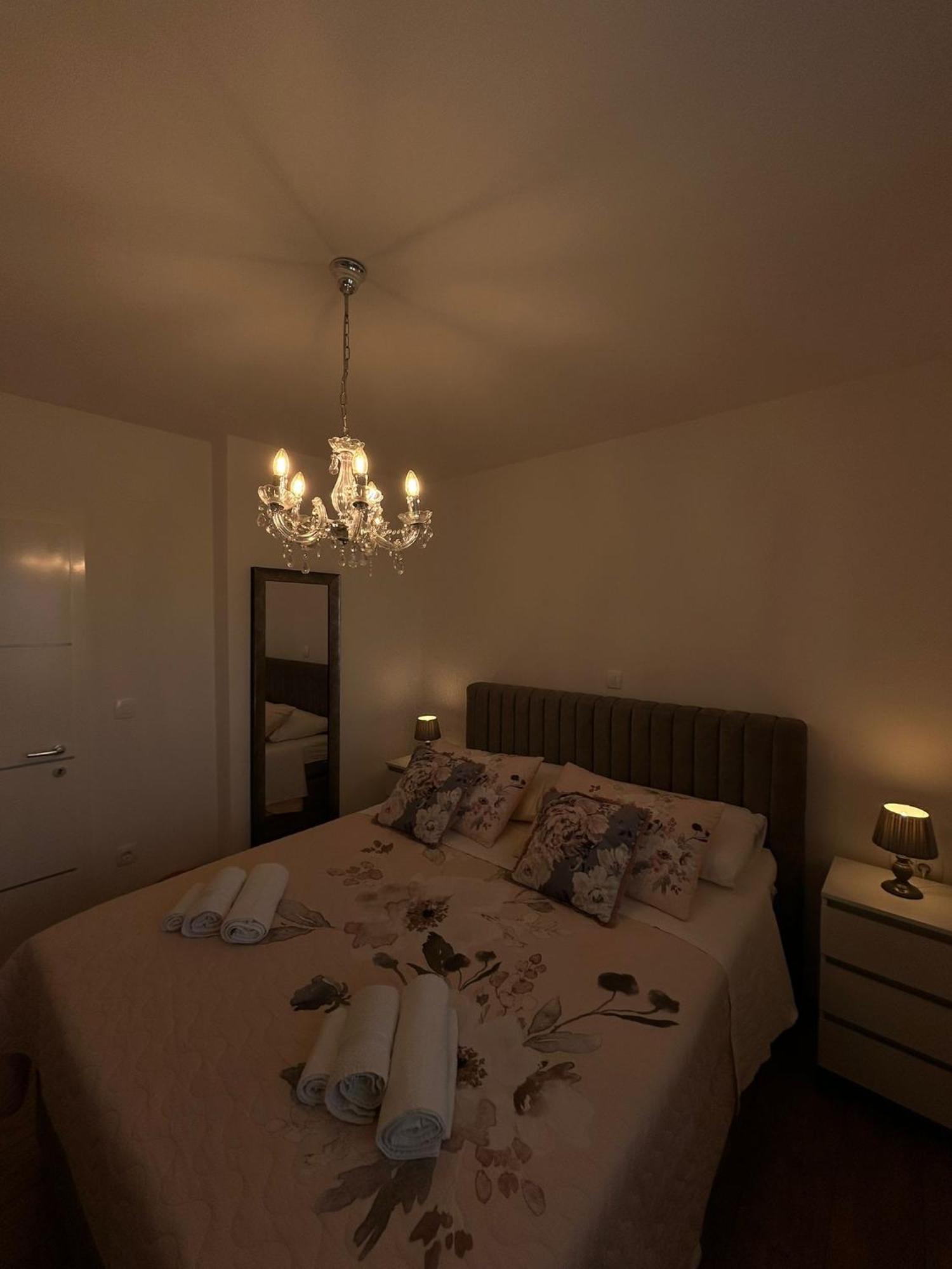 Apartments Vini Seget Donji Luaran gambar